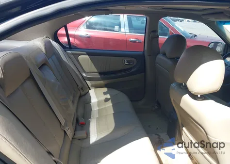 2000 Nissan Maxima Gle/Gxe/Se z USA, uszkodzony, nr VIN JN1CA31D9YT502855